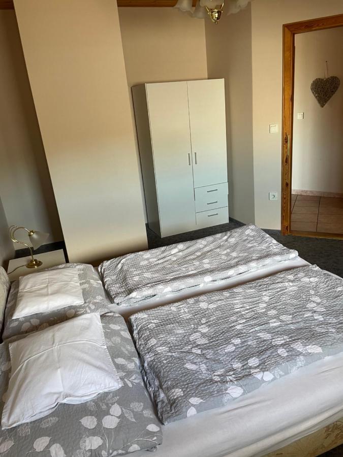 Esther Apartman Gyenesdiás Esterno foto